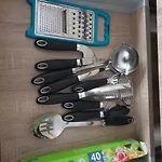 아파트 Large Comfortable 1st Floor With Private Yard *